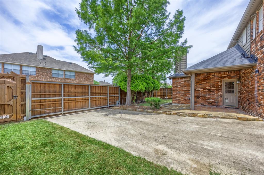 6609 Amesbury Lane