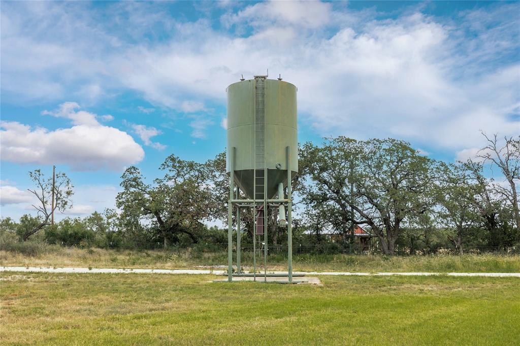 Life Estate Wilton D Jackson - Land