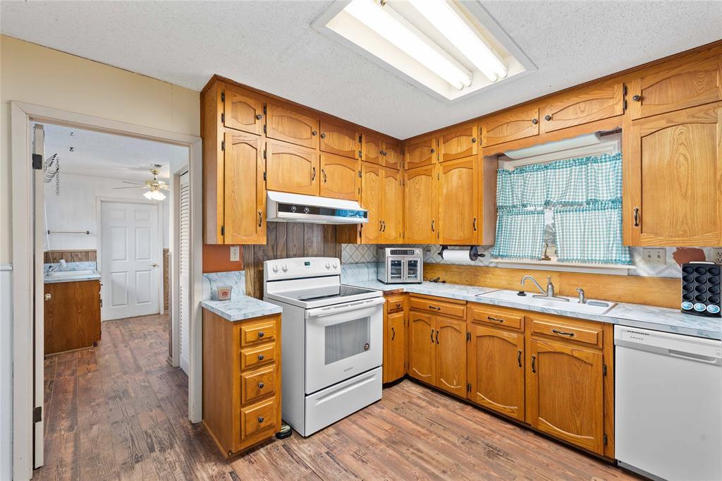 Life Estate Wilton D Jackson - Land