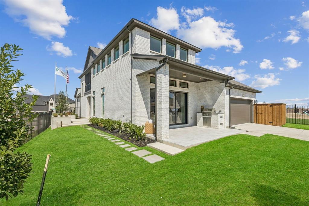 The Grove Frisco - Residential