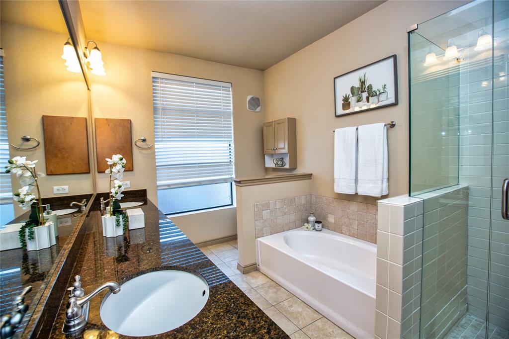 Chelsea Park Twnhms - Residential