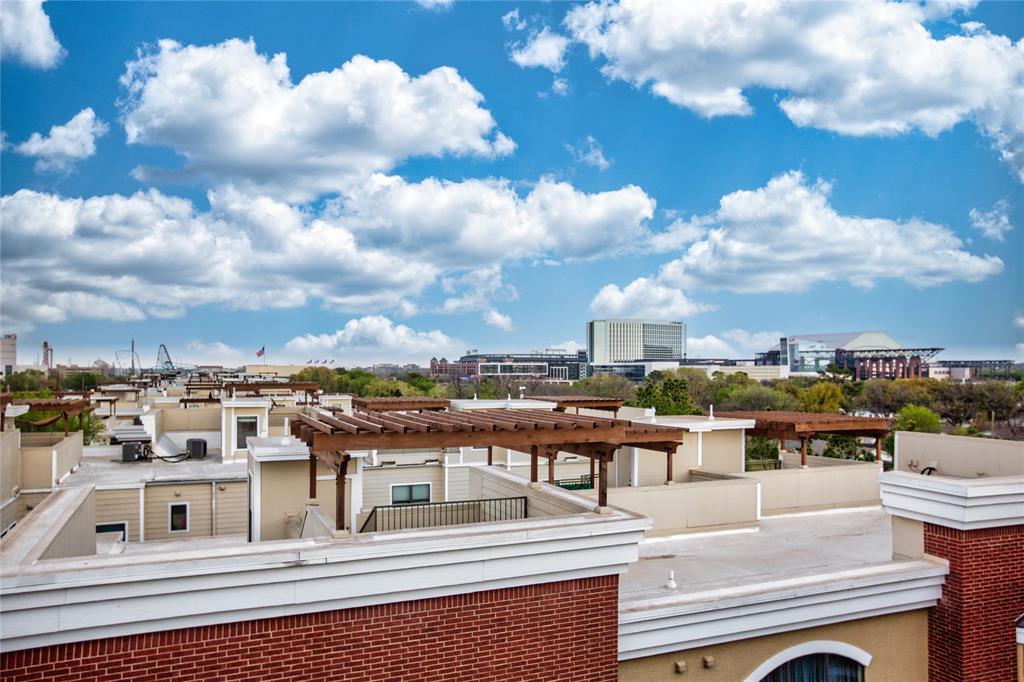 Chelsea Park Twnhms - Residential