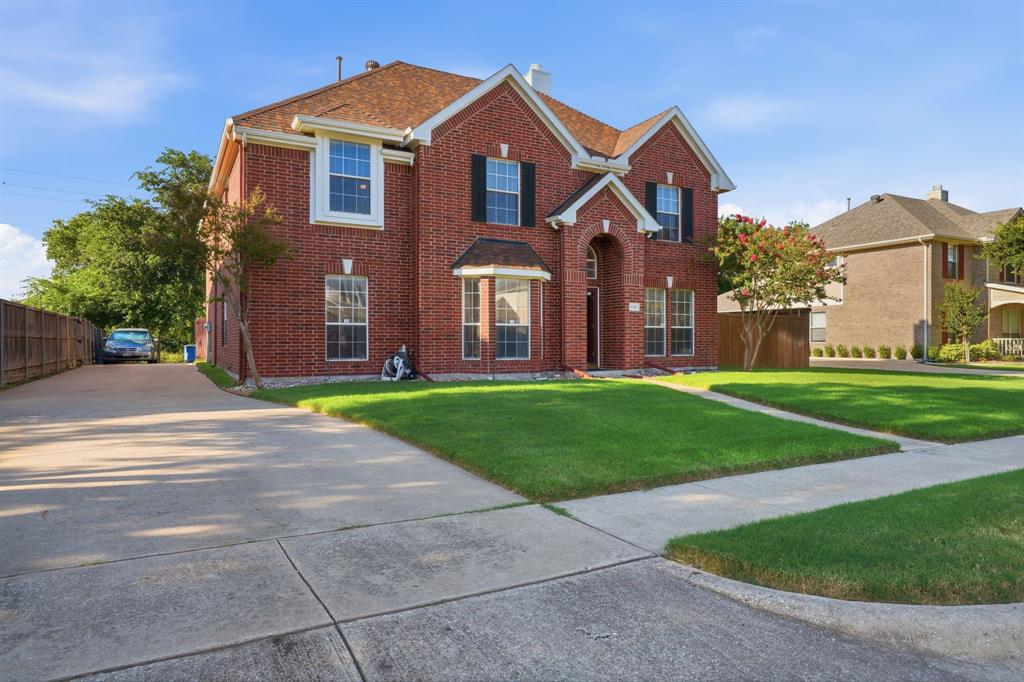 1101 Larkspur Drive