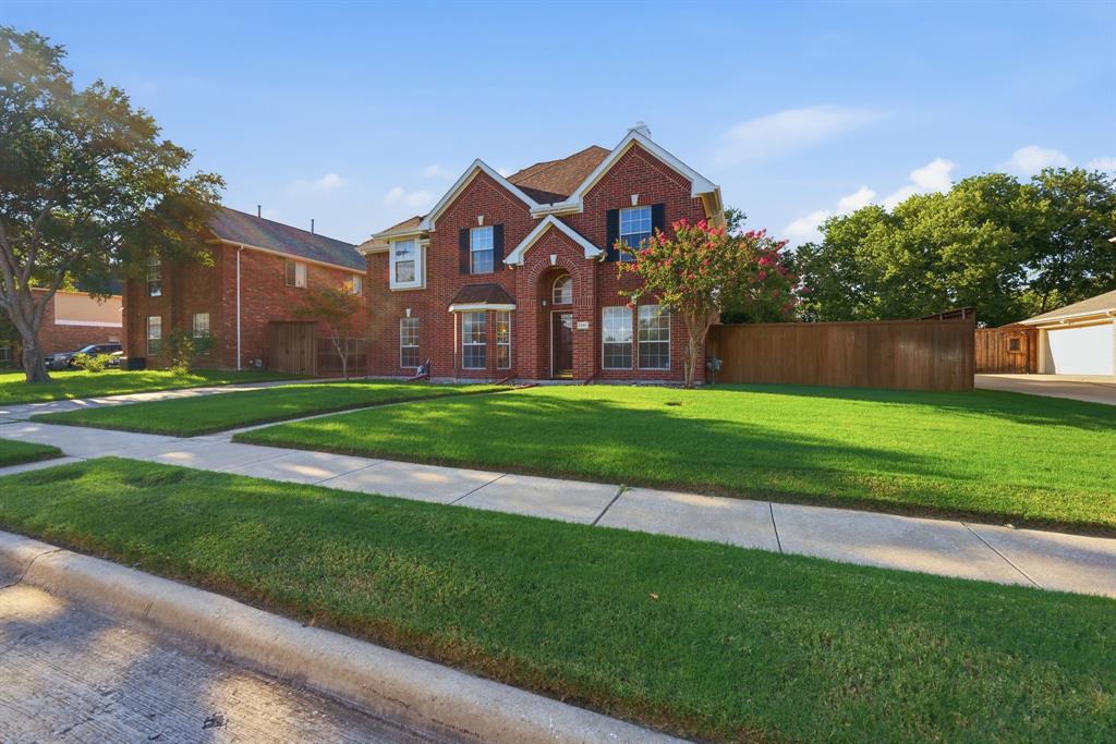 1101 Larkspur Drive