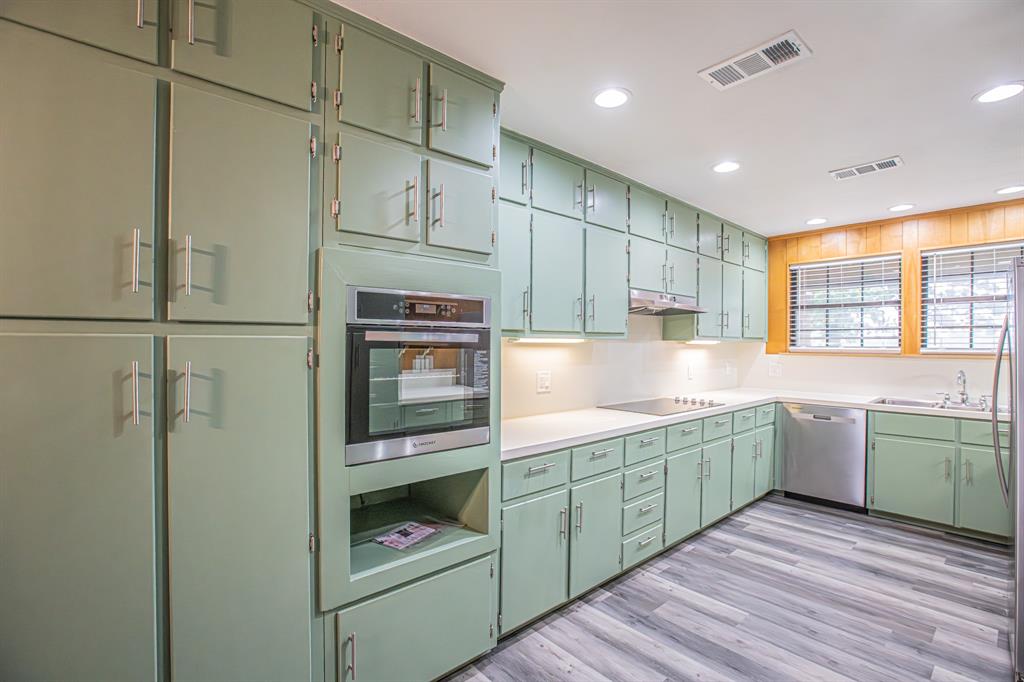 1061 Carnagie Road