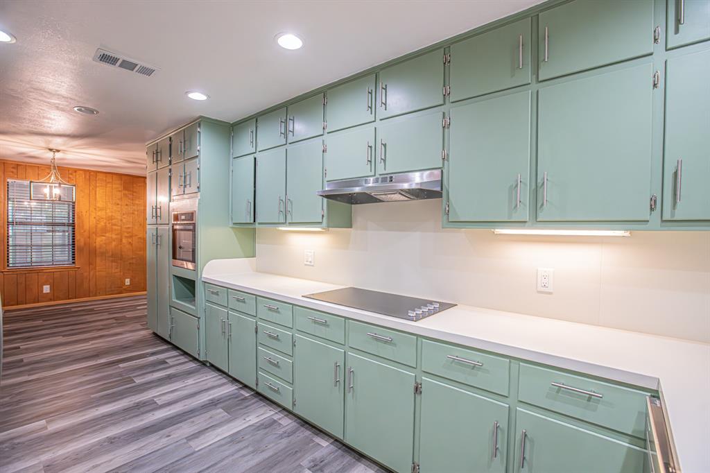 1061 Carnagie Road