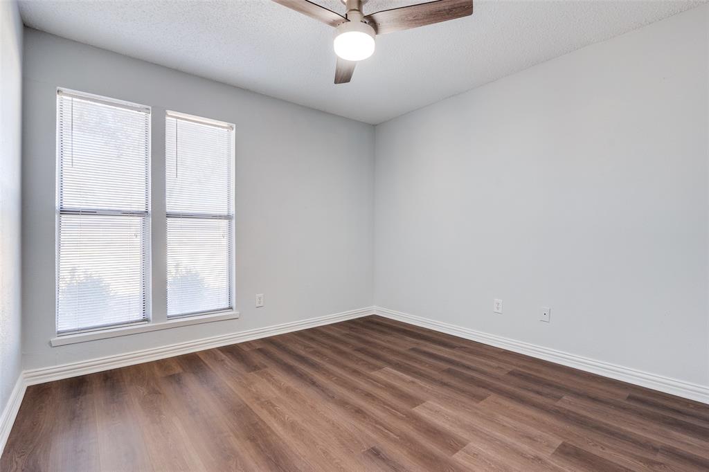 Royal Oaks - Residential