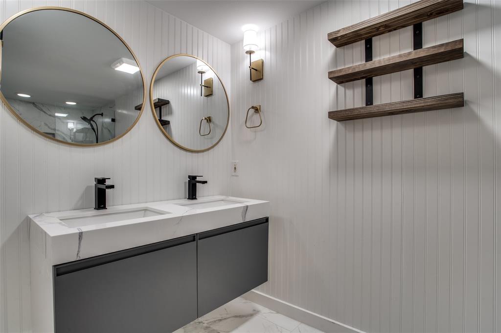 Royal Oaks - Residential