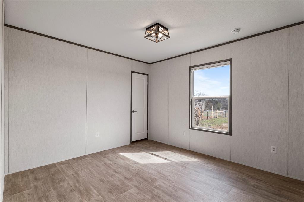 REAST ROAD ESTATES - Residential