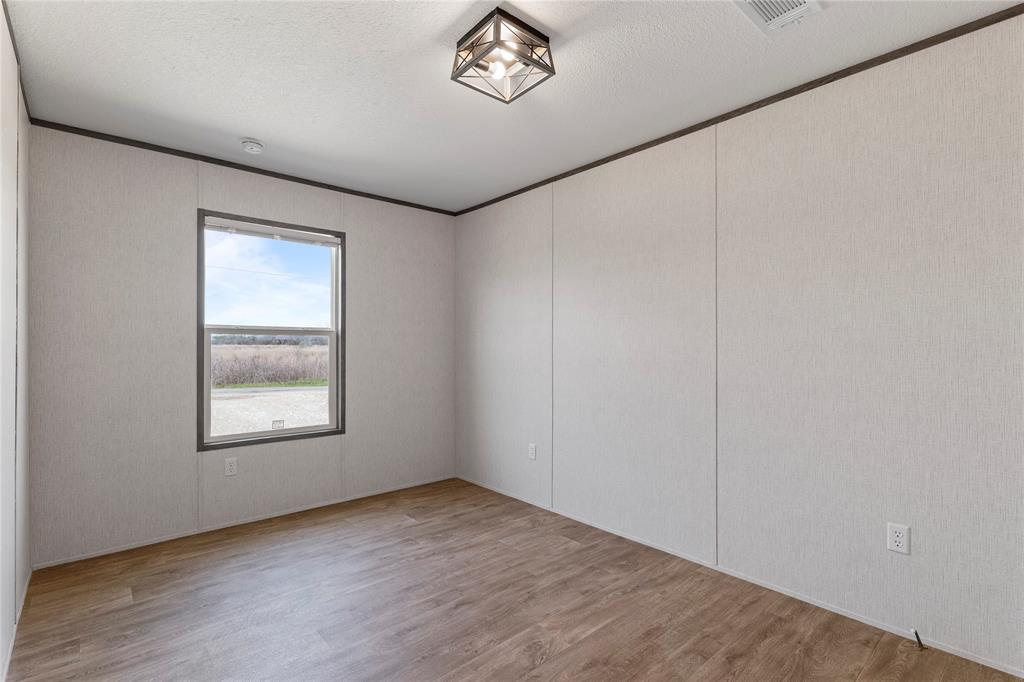 REAST ROAD ESTATES - Residential