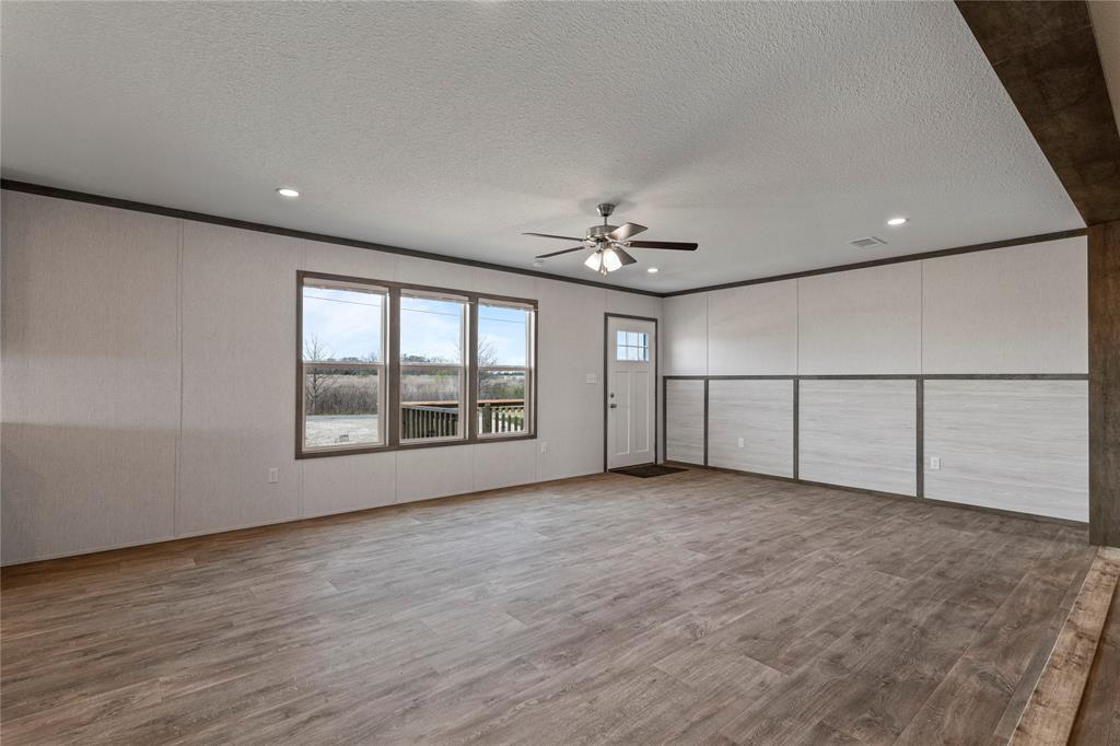 REAST ROAD ESTATES - Residential