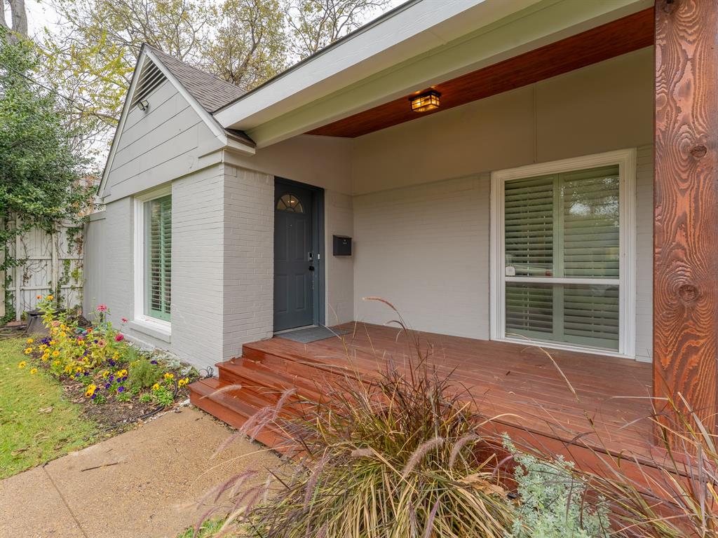 5104 Maple Springs Boulevard