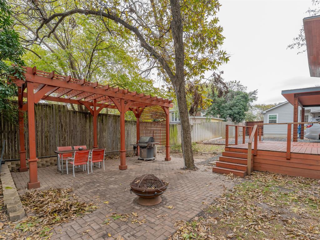 Oak Lawn Heights - Residential