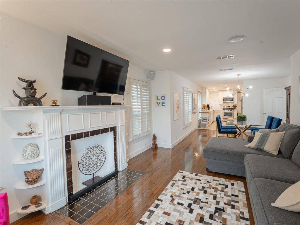 Oak Lawn Heights - Residential