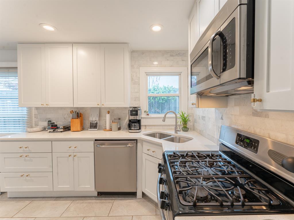 Oak Lawn Heights - Residential