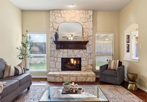 908 Hollowbrook Circle McKinney TX 75072