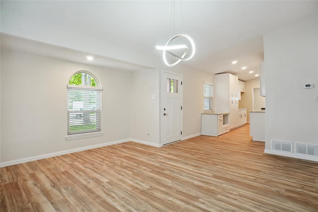 902 Jardin Drive