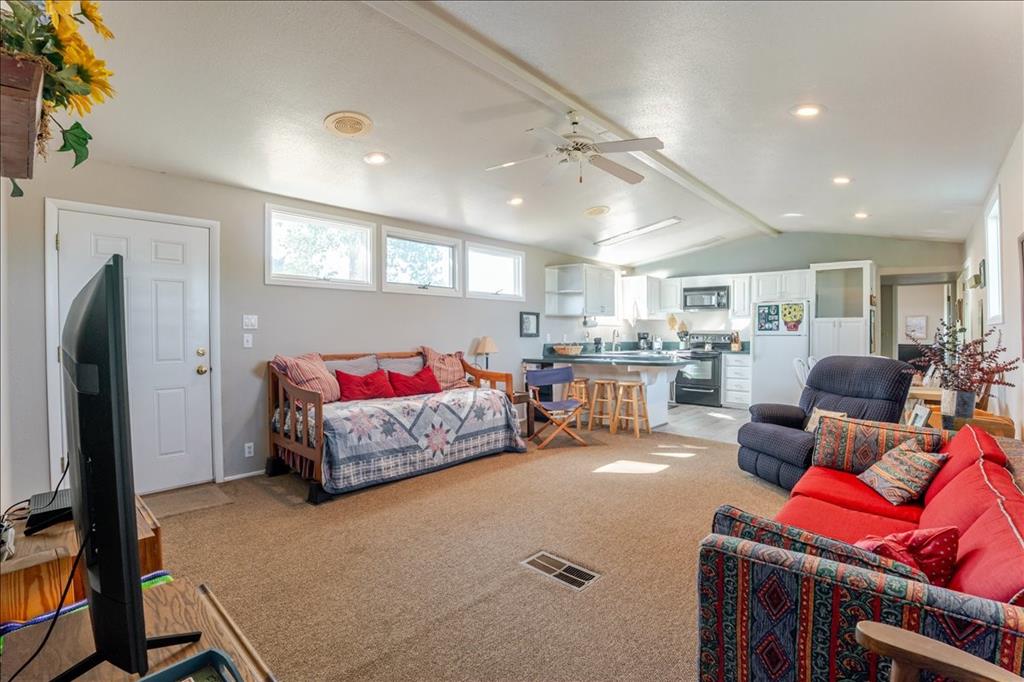 2334 Sanbar Road 22