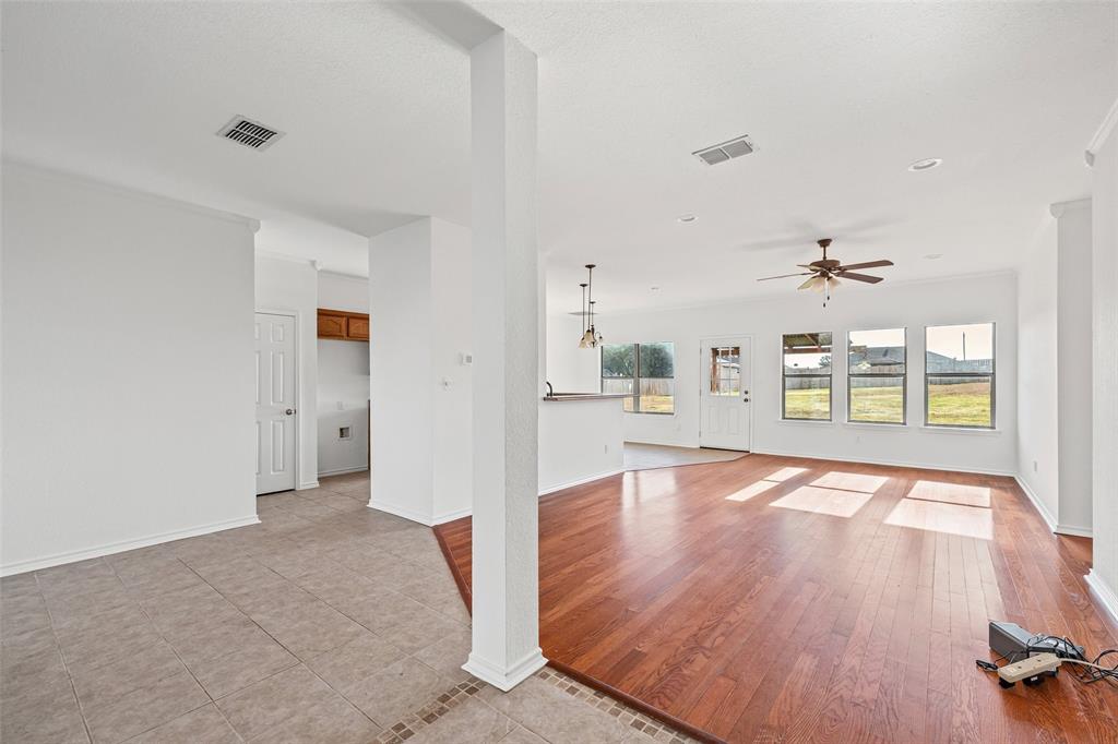 1309 W Chippewa Trail