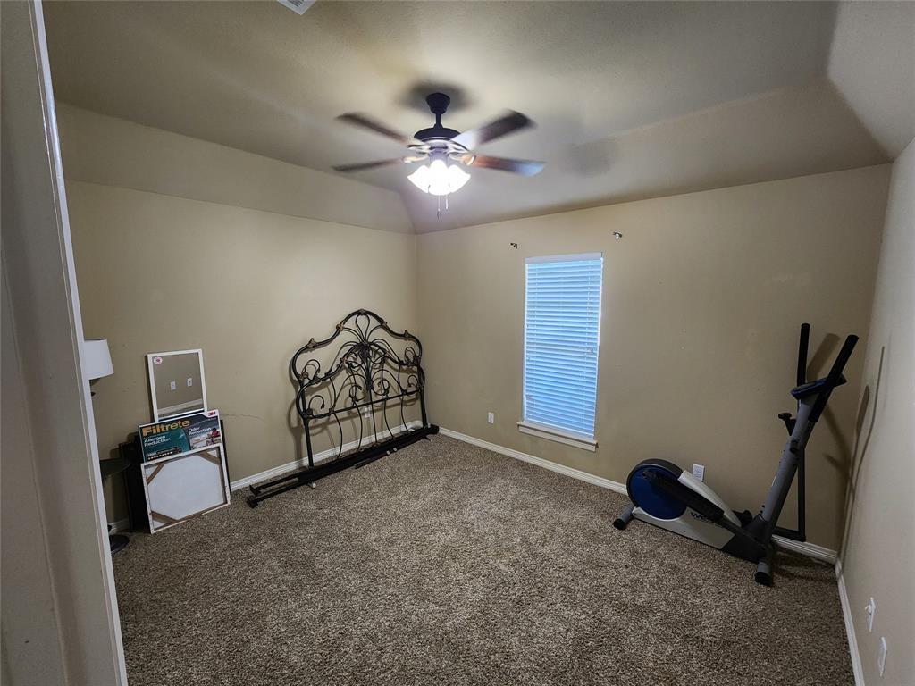 Wool Worth Oaks - Residential