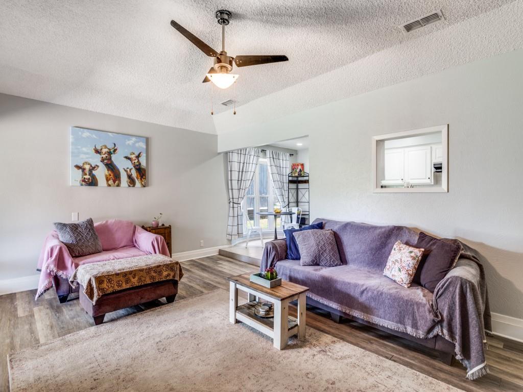 9921 Edmund Drive