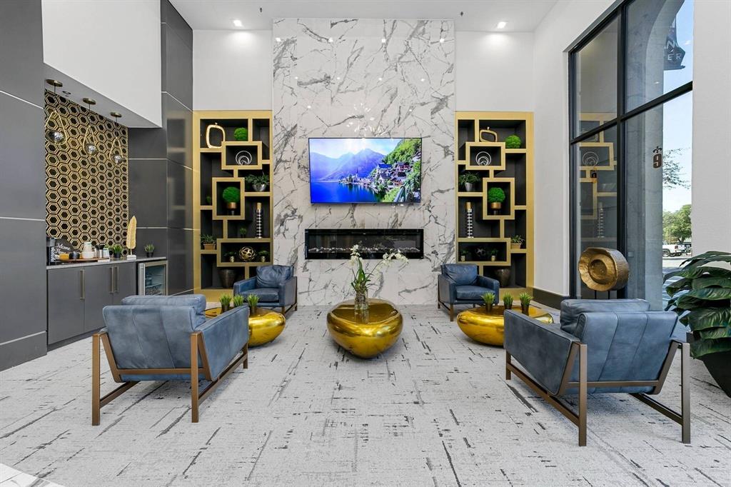 Bluffview Square - Residential Lease