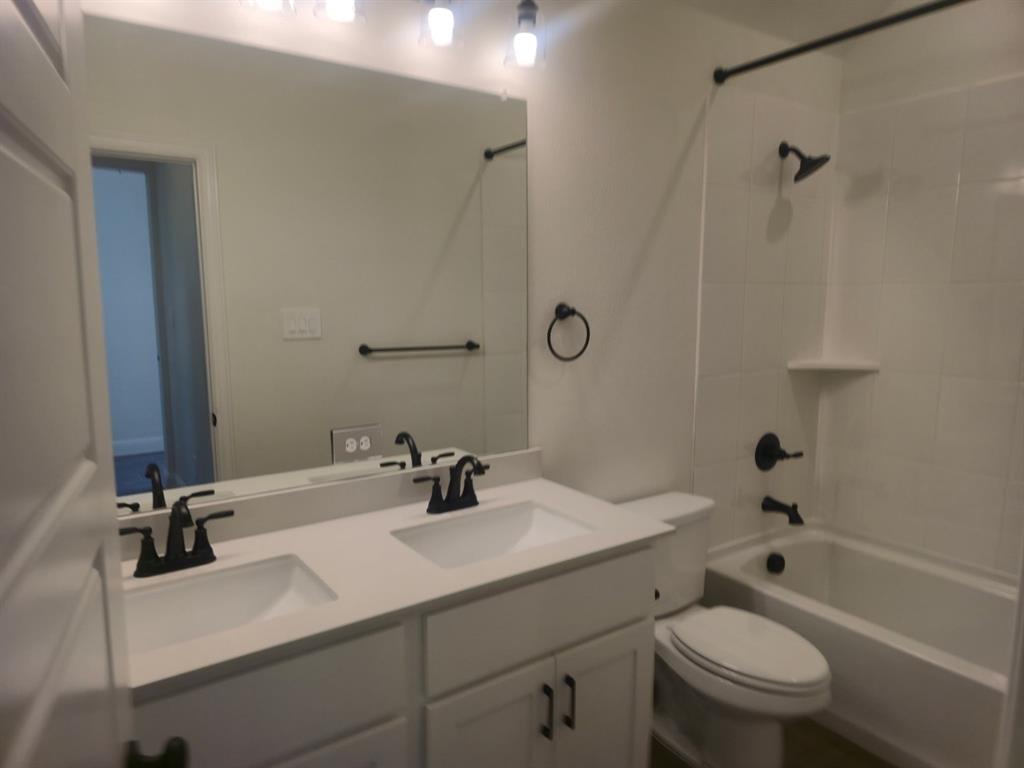 Summer Crest - Residential