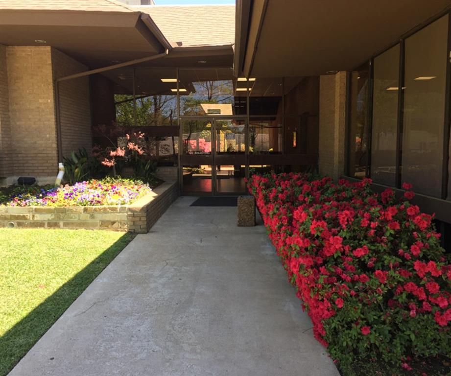 WOODGATE OFFICE PARK - Commercial Lease