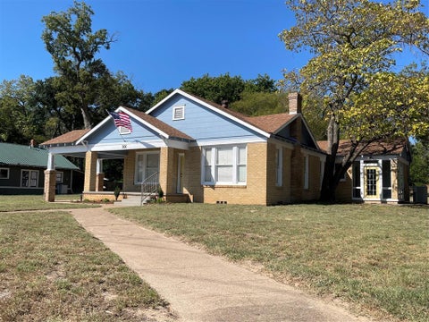 Tiny photo for 300 S Prairieville Street, Athens, TX 75751 (MLS # 21388845)