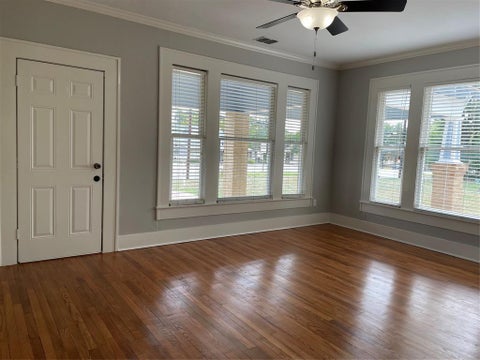 Tiny photo for 300 S Prairieville Street, Athens, TX 75751 (MLS # 21388845)