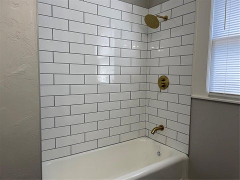 Tiny photo for 300 S Prairieville Street, Athens, TX 75751 (MLS # 21388845)
