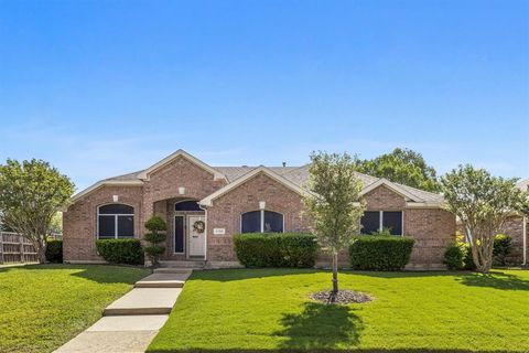 6318 Ahnee Drive Rowlett TX 75089