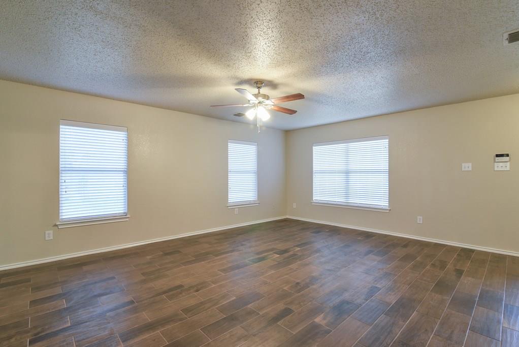 Lake Port Village Add - Residential Lease