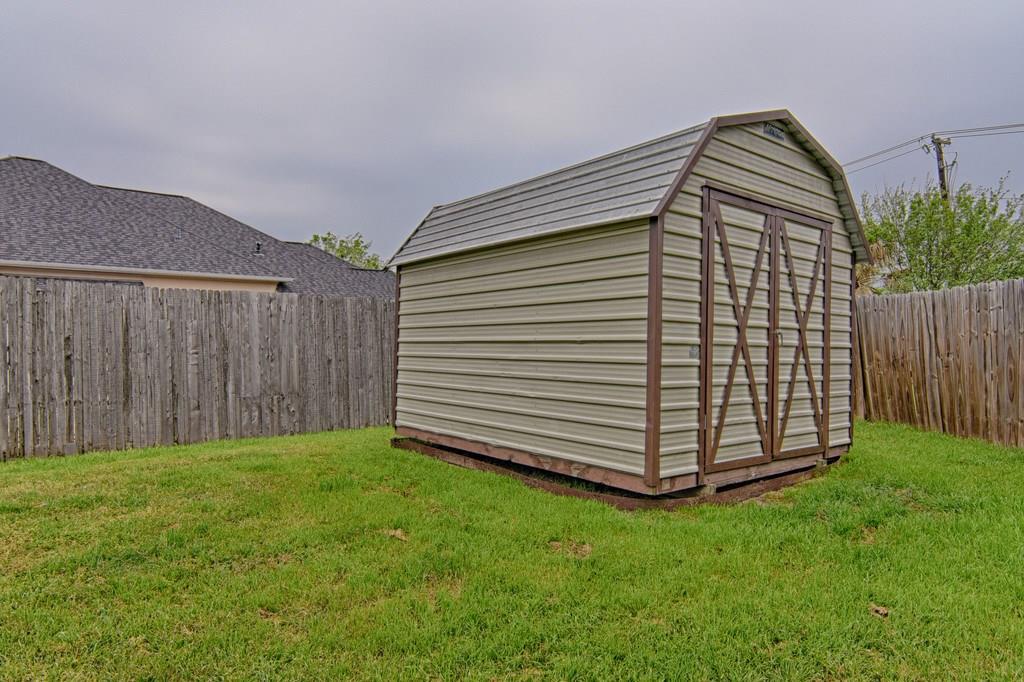 Lake Port Village Add - Residential Lease