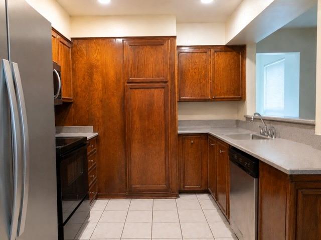 3810 Crater Lake Court