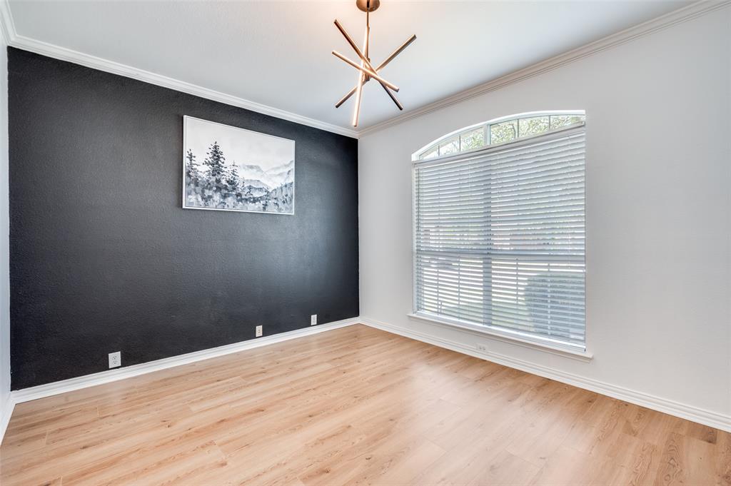 11202 Raveneaux Drive