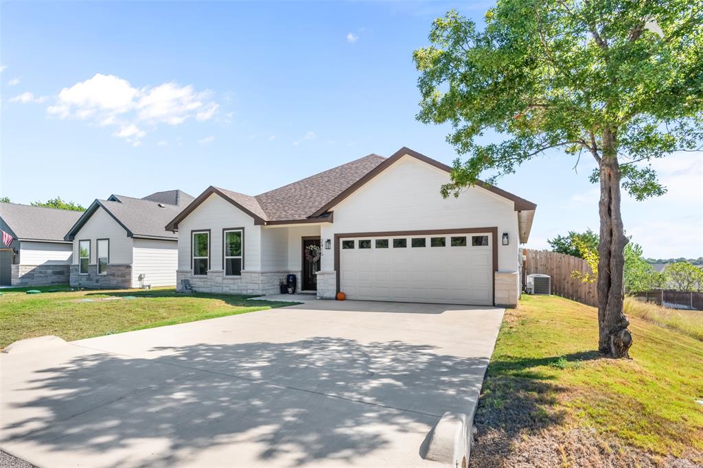 2415 Beverly Drive