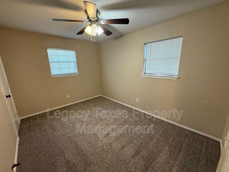 S S Wilson - Residential Lease