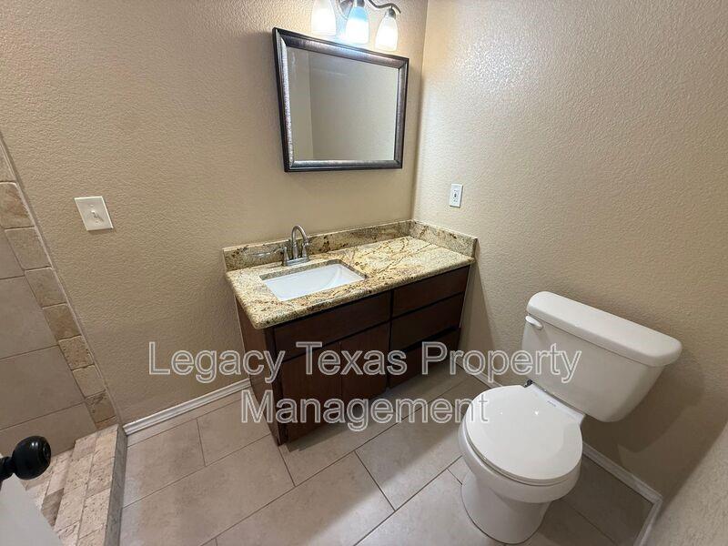 S S Wilson - Residential Lease