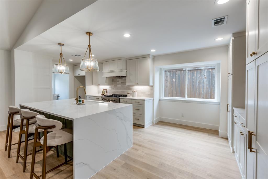 Forest Meadows - Residential