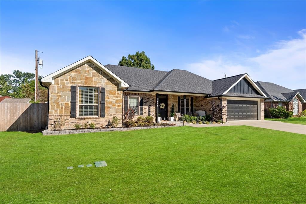 403 Austin Acre