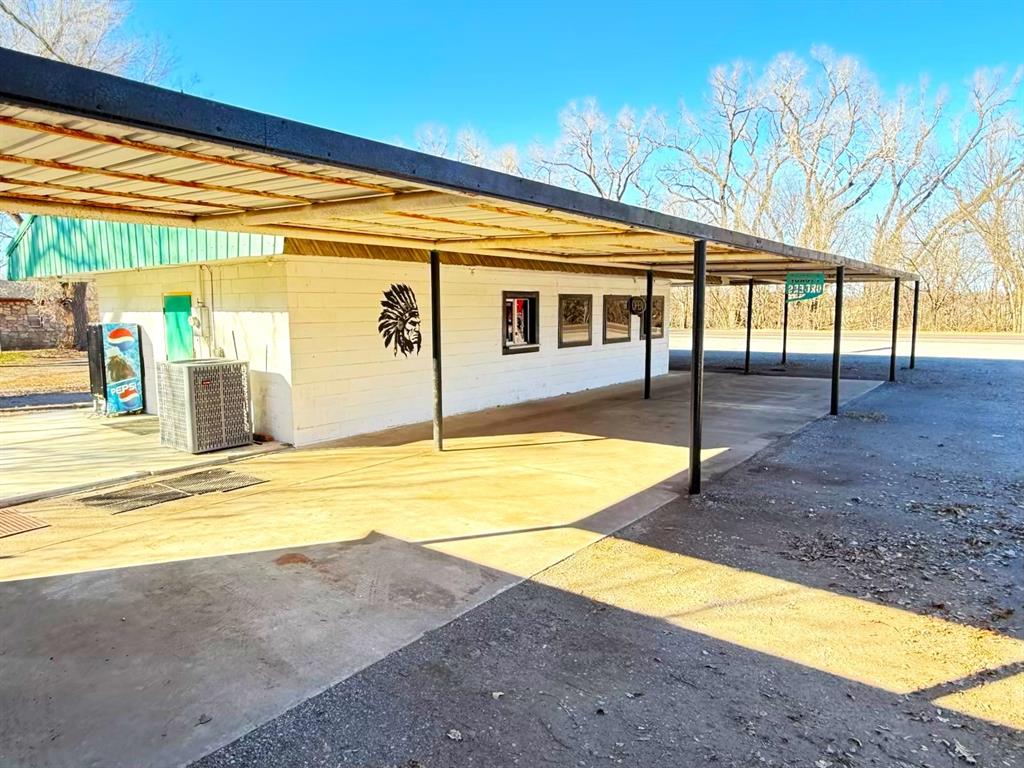 416 Apache Trail Road