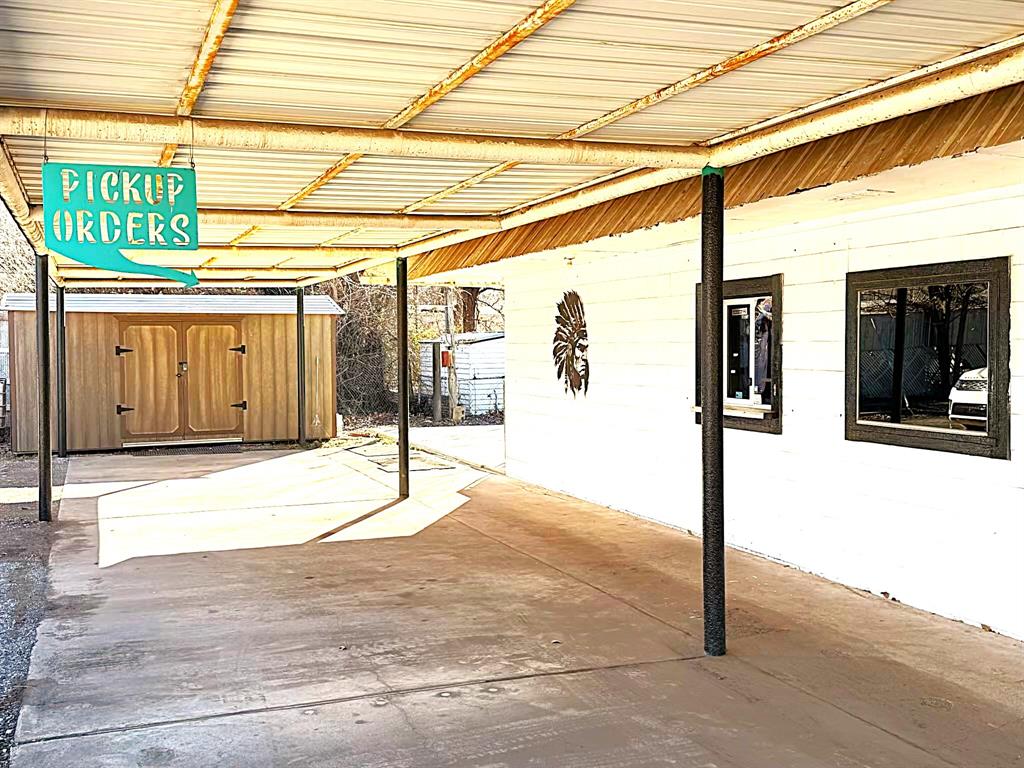 416 Apache Trail Road