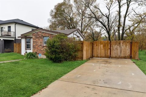 A home in Terrell