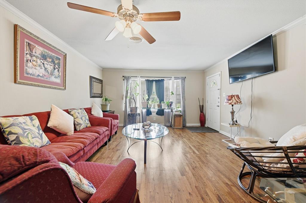 3559 Paramount Street