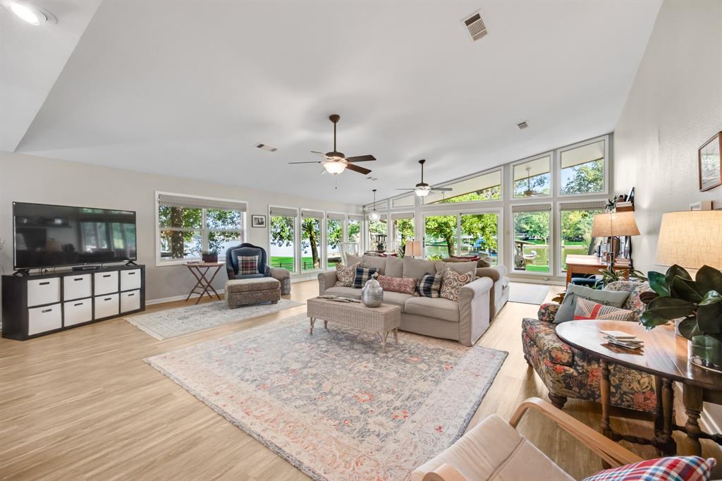 152 Enchanted Drive