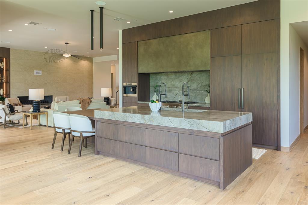 Stony Brook - Residential