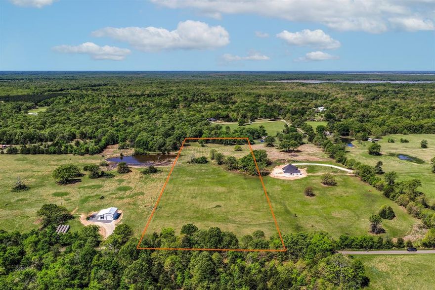 Enjoy peaceful country living on this 9-acre tract north of Paris in the desirable North Lamar ISD. With no restrictions, this property is ideal for your new home, barndominium, or tiny home retreat. The land features a nice balance of open ground and scattered trees, offering privacy and plenty of space for a small garden, shop, or animals. Conveniently located just minutes from Pat Mayse Lake, you’ll have easy access to great hunting, fishing, and outdoor recreation. Small acreage tracts like this are hard to find—come make it your own!