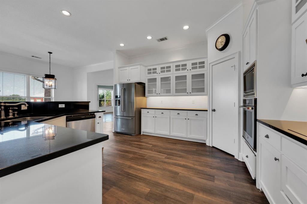 851 Black Champ Road