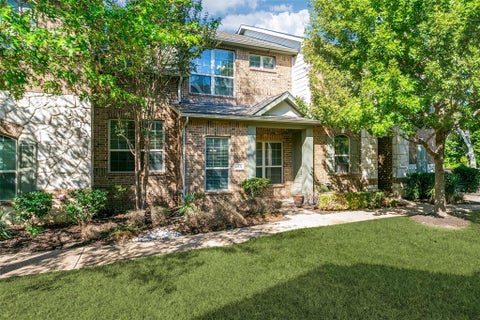 Photo of 1613 Black Duck Terrace #E, Carrollton, TX 75010 (MLS # 21422239)